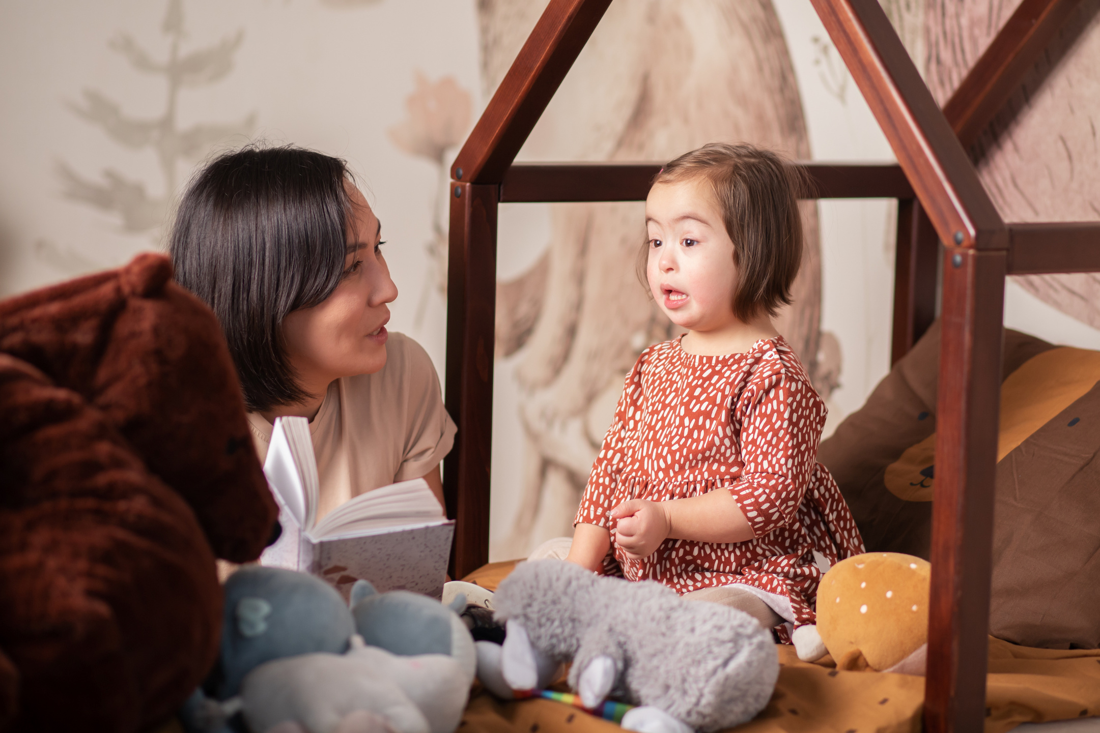 Hannah Peterson with children she supports